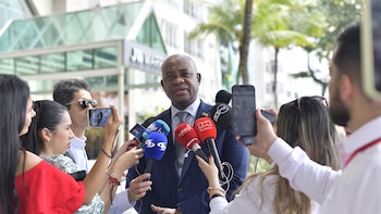 Canciller respondió si Petro asistirá