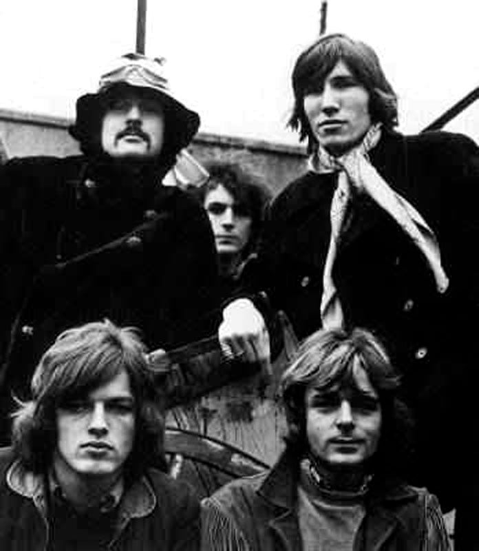 La colaboración de Roy Harper en “Have a Cigar” aportó un tono único al tema sobre el cinismo de la industria musical (EFE/Archivo)