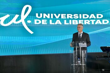 El empresario estuvo acompañado por