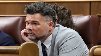 Rufián recalca a Sánchez, tras la sentencia de Ábalos, que gobernar no es resistir, sino legislar: "¿Aguantar para qué?"