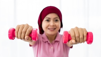Un ensayo clínico sugiere dos formas sencillas de combatir la niebla mental relacionada con la quimioterapia