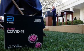 Estados Unidos se encuentra en el tercer lugar a nivel mundial en cuanto a casos de infección y fallecimientos, sólo detrás de Italia y España (Foto: REUTERS/Tom Brenner)