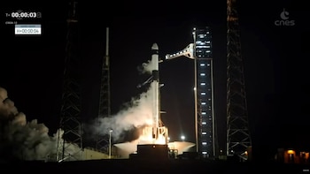 Despega el Falcon 9 con
