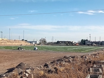 Campo de fútbol de “Club Titanes de Ciudad Juárez”. Este es el espacio que estuvo en disputa con el Colegio de Bachilleres plantel 19, anteriormente la Preparatoria de El Chamizal. (Foto/Luis H. Cardona)