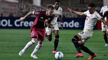 César Inga (derecha) tuvo un