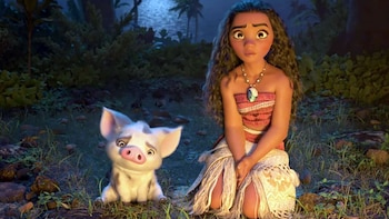 La estructura de Moana combina aventura marítima, vínculos familiares y crisis de identidad, y suma nuevos matices en cada reproducción.