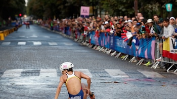 Competidora colombiana en la triatlón