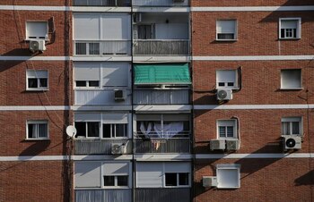 FOTO DE ARCHIVO: Un bloque