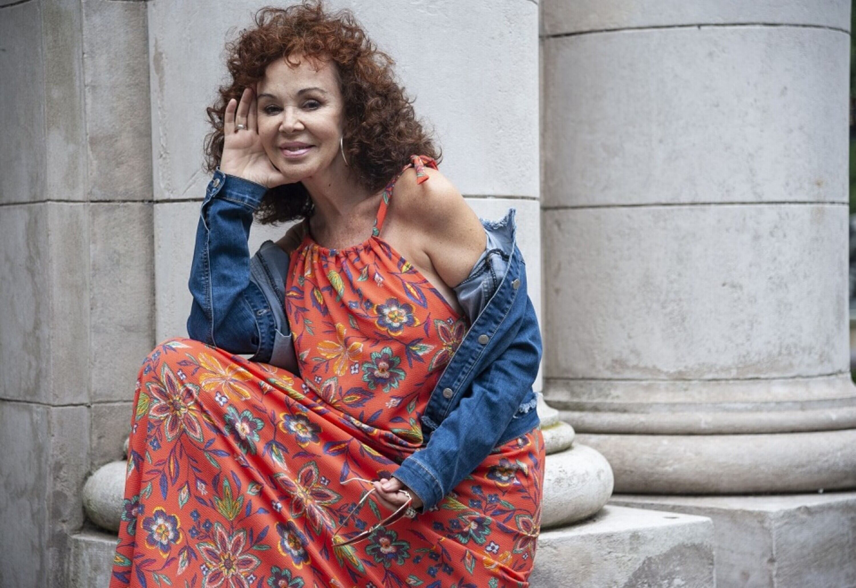 Patricia Palmer se encuentra actualmente al frente de dos obras de teatro, en una como directora y en otra como actriz y directora