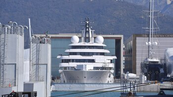 La tripulación rusa del superyate