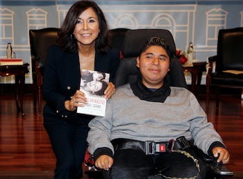 Isabel Gemio y su hijo