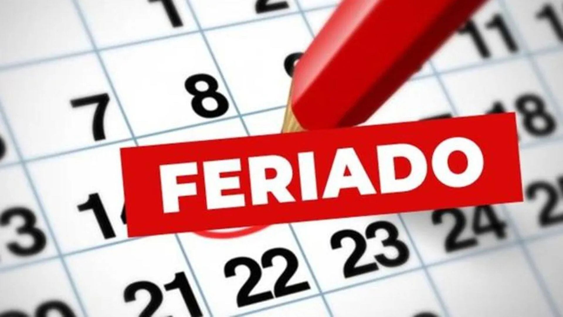 El Carnaval, celebrado el lunes 16 y martes 17 de febrero, marca el inicio de los feriados extralargos según el calendario oficial argentino (Composición fotográfica)