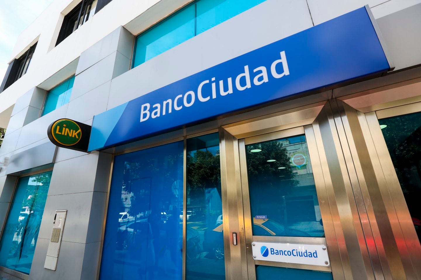 El Banco Ciudad liderará la implementación del plan de desendeudamiento para residentes en CABA con deudas de consumo en mora