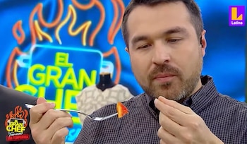 Jurado halla cabello en el