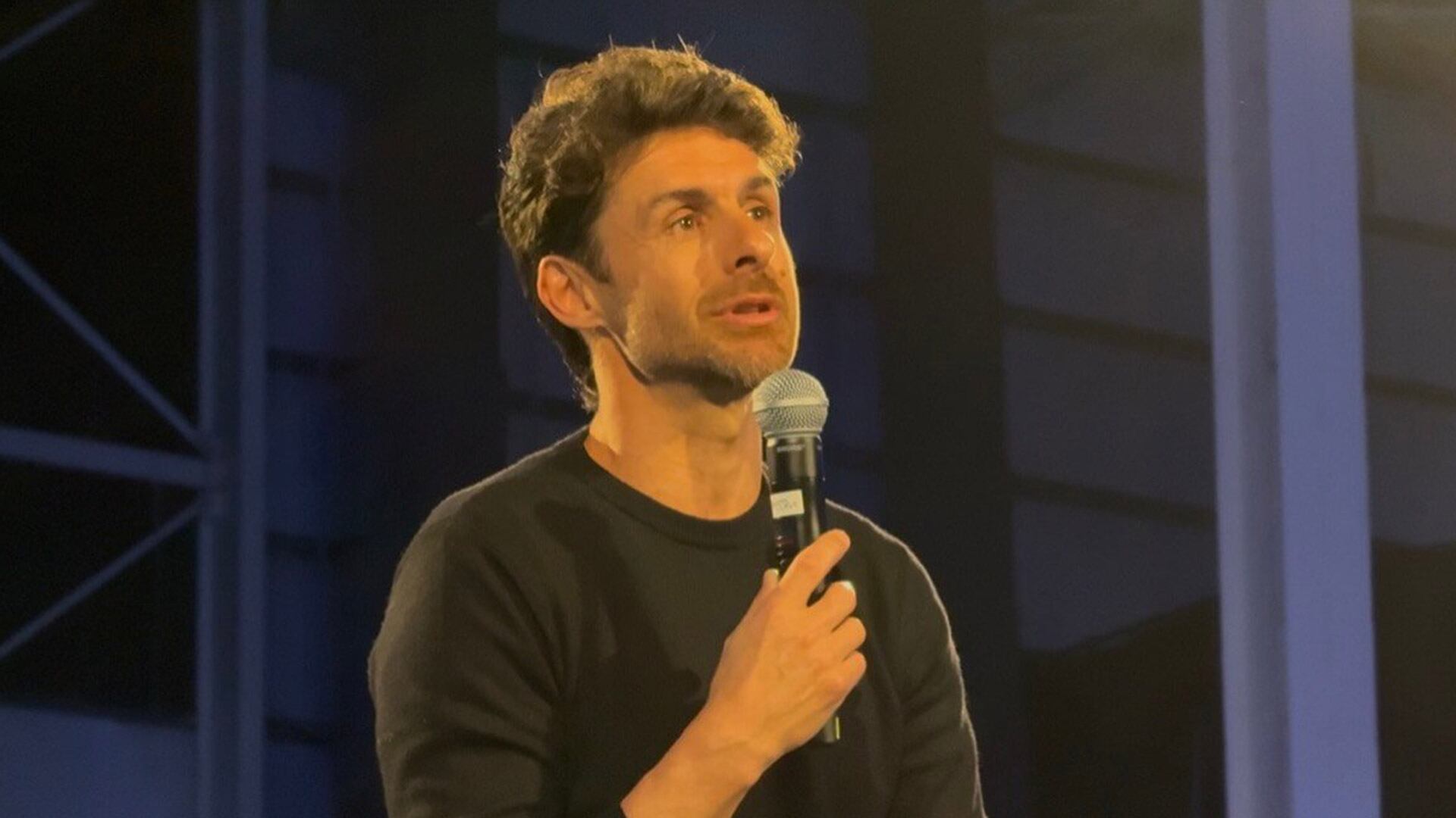 Pablo Aimar dio un discurso en un congreso para productores agropecuarios que se realizó en Tecnópolis