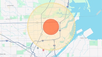 Una fuga de gas altamente tóxico provoca evacuaciones y encierros en la ciudad estadounidense de Toledo