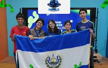 Cinco estudiantes salvadoreños fueron seleccionados para integrar el Team El Salvador en el FIRST Global Challenge 2026 que se realizará en Corea del Sur. (Fotos cortesía FUSALMO)