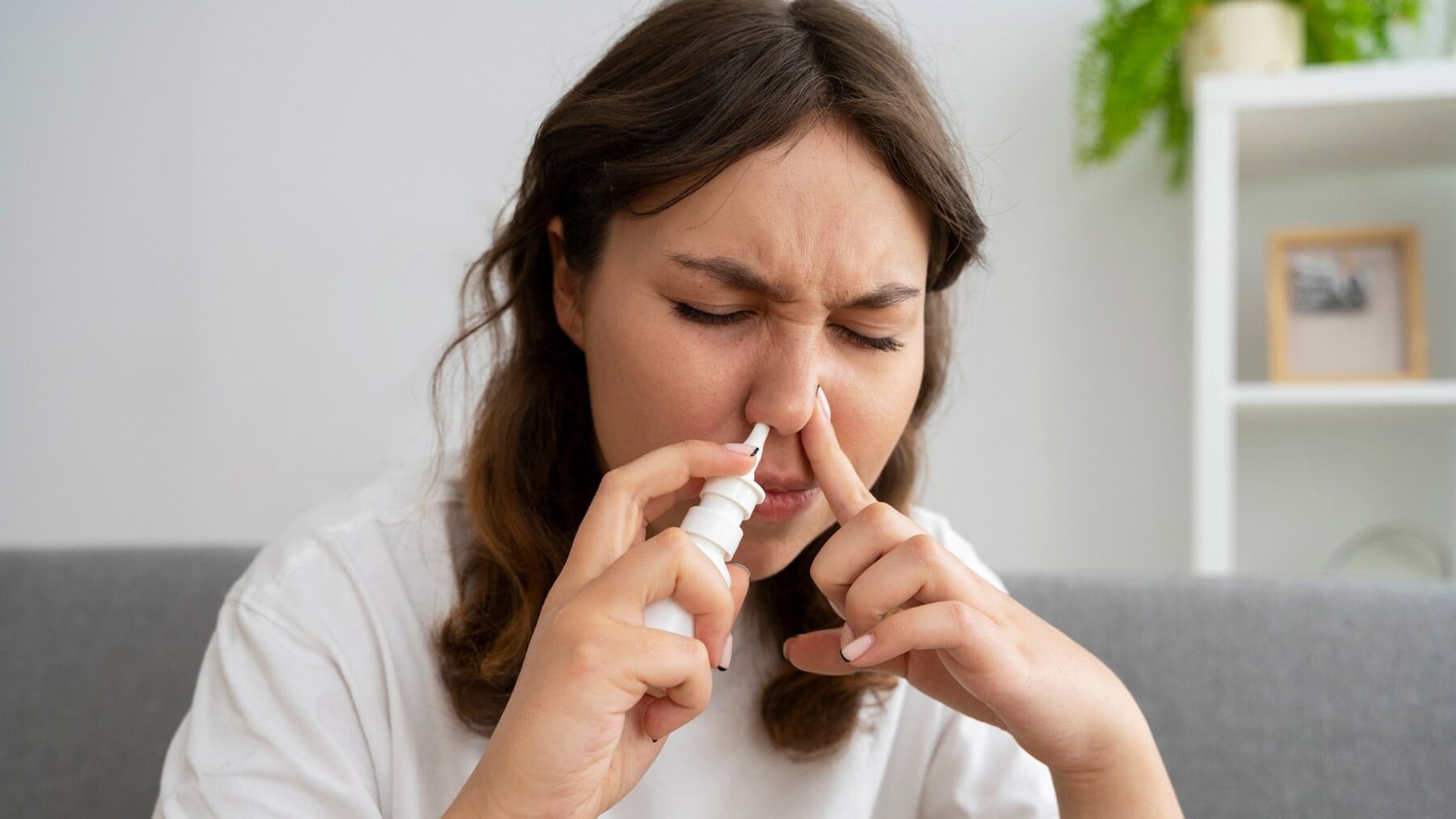 El zinc se comercializa en pastillas, sprays y jarabes, pero los expertos recomiendan no superar los 50 mg diarios para evitar efectos secundarios (Freepik)