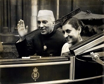 Jawaharlal Nehru, el primer primer