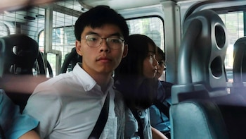 El activista prodemocracia Joshua Wong se declaró culpable de colusión extranjera y enfrenta cadena perpetua en Hong Kong