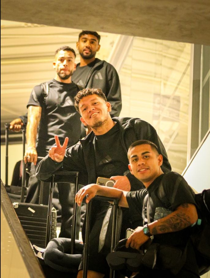 Cusco FC ya pisa suelo argentino con la urgencia de sumar, afinando detalles en Buenos Aires antes de un duelo clave que puede marcar su rumbo en la Libertadores. (Facebook / Cusco FC)