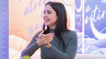 Cuando te atrevas a sentir sigue a Naila y Bruno, dos protagonistas que atraviesan una crisis existencial y buscan su lugar en el mundo - (Gentileza de la la editorial Calambur)