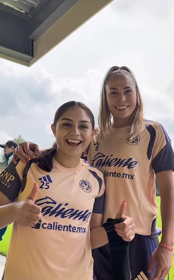 (Instagram / @americafemenil)