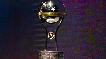 Racing begins its way in