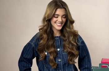 María Elvira Ramírez sorprende con su tónico de romero y canela para un cabello radiante - crédito @mariaelvirar_/IG