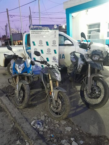 Durante los allanamientos, la Policía