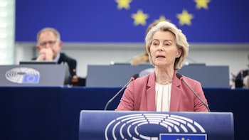 Von der Leyen urge a