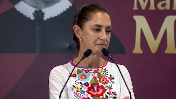 Claudia Sheinbaum reitera crítica a exaltación de Hernán Cortés y defiende a pueblos originarios en evento en Sonora