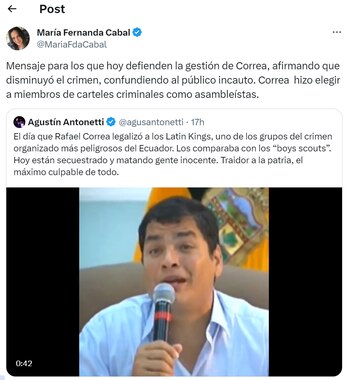 La senadora de Centro Democrático