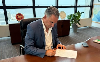 Presidente Orsi firma reglamentación de la eutanasia en Uruguay (Presidencia)
