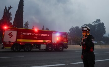 El fuego obligó a cerrar