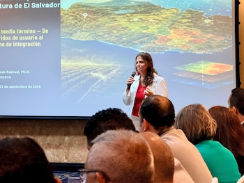 El taller sobre sistemas de información geográfica promovió el análisis de datos espaciales para optimizar la planificación de la actividad agrícola./ (FAO El Salvador)