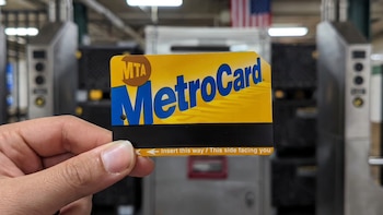 Nueva York subasta sus legendarias máquinas de MetroCard: cómo participar y por qué son un símbolo de la ciudad