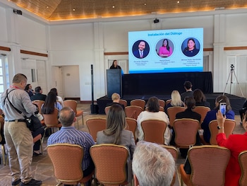 Expertos analizaron el impacto económico de enfermedades durante un foro sobre innovación en salud en Costa Rica. (cortesía)