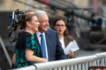 López Obrador estuvo acompañado por