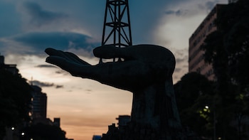 Trump promete riquezas a Venezuela.