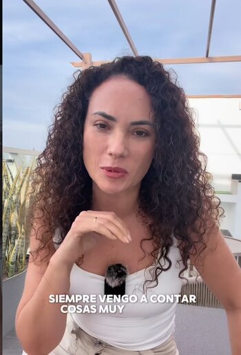 Connie Chaparro começou a chorar quando disse que o melanoma foi encontrado localmente. Foto: IG.