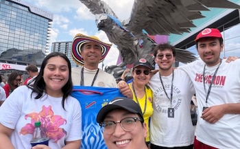 La detención de Sofía Pineda y sus padres en el aeropuerto de Atlanta transformó lo que sería una celebración en Florida en un proceso migratorio complejo en Estados Unidos. La familia, originaria de Colombia, fue interceptada por agentes de inmigración cuando intentaba abordar un vuelo hacia Fort Lauderdale junto a Nicholas Kim, pareja de Sofía - crédito Nicholas Kim