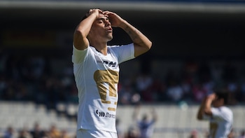 Felipe Mora presionó a Portland