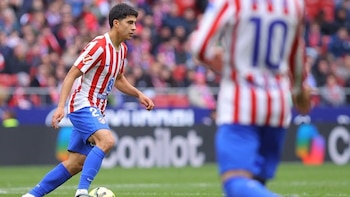 Obed Vargas fue titular en la derrota del Atlético de Madrid ante el Barcelona: ¿Cómo le fue al mexicano?