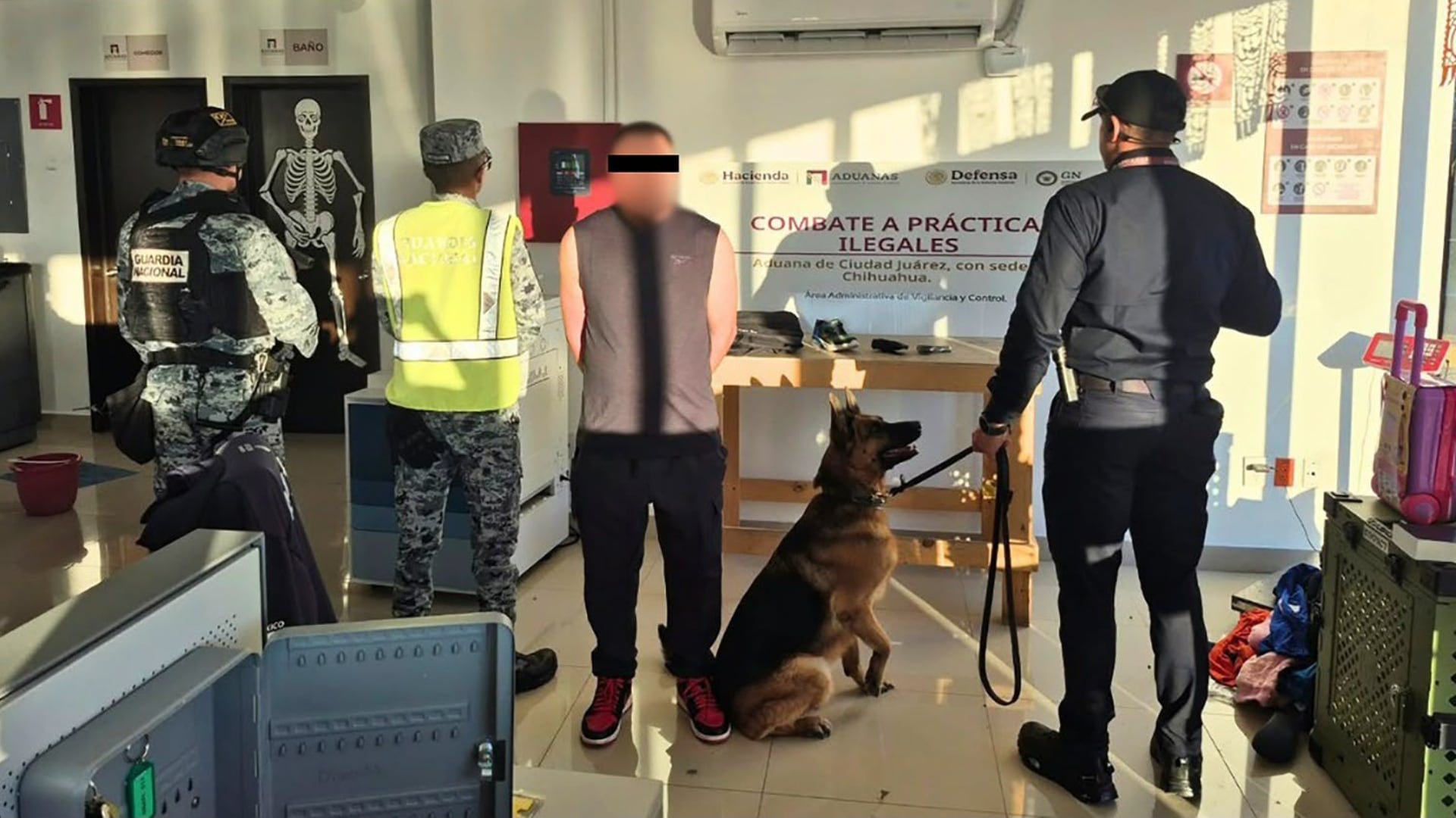 ANAM y Guardia Nacional aseguran tres armas y 698 cartuchos tras revisiones en aduanas de la frontera con Estados Unidos