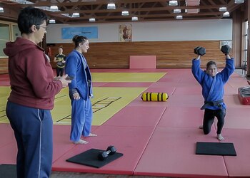 Pareto junto a su sparring,