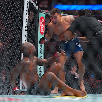 Esteban Ribovics obtuvo una gran victoria sobre King Green en UFC 332