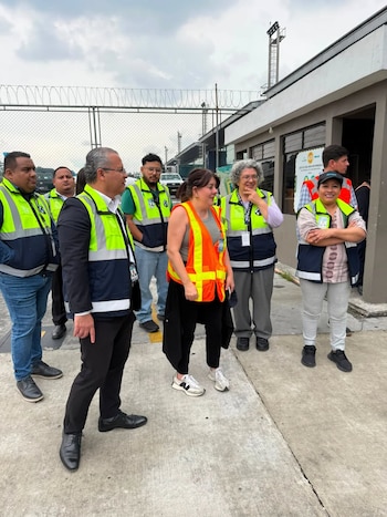 La terminal de La Aurora ajustó sus procedimientos tras una reunión interinstitucional y alineó la respuesta con las recomendaciones de la OMS para fronteras y aeropuertos. (Cortesía: Dirección General de Aeronáutica Civil)