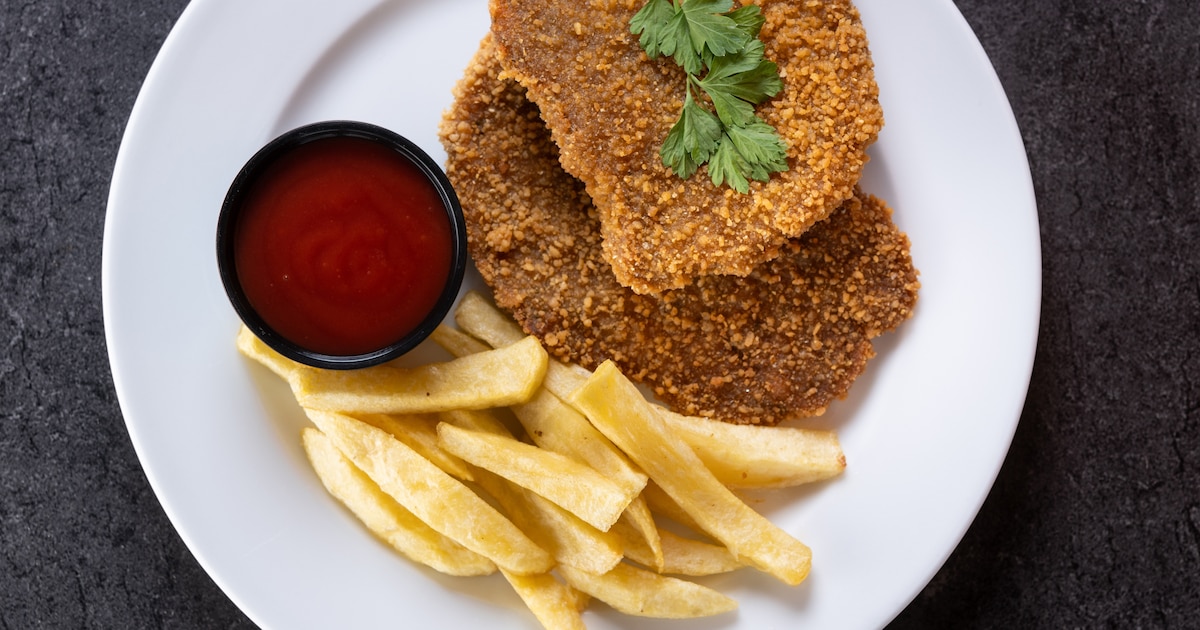 Receta de cachopo de pollo, una forma fácil y riquísima de darle vida al clásico filete empanado