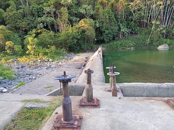 La CAASD activó un plan de contingencia con trasvase desde el Acueducto Valdesia-Santo Domingo hacia Pantoja, Los Girasoles y residenciales cercanos. (Cortesía: Corporación del Acueducto y Alcantarillado de Santo Domingo)